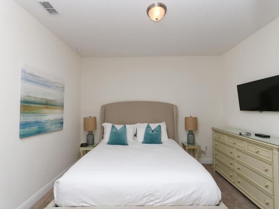 Hébergement de vacances Gorgeous Remo 8 Bedroom At Encore Next To Orlando